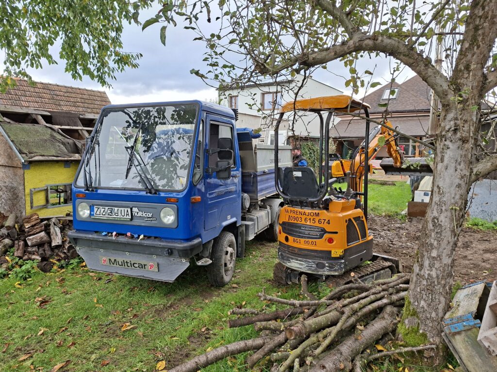 P&aacute;sov&yacute; dumper